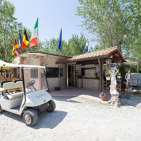 Camping Dei Tigli Torre del Lago Puccini Zewnętrze zdjęcie